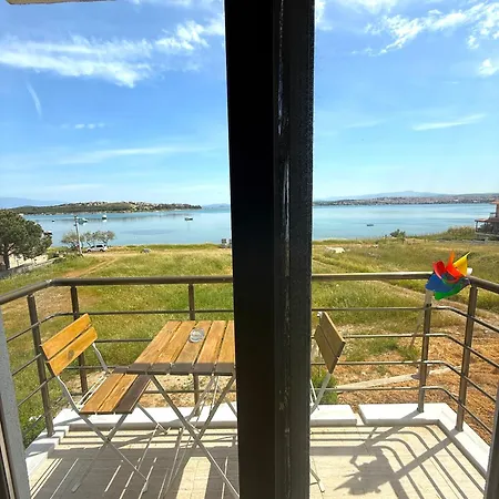 Eftalya Cunda Apartman